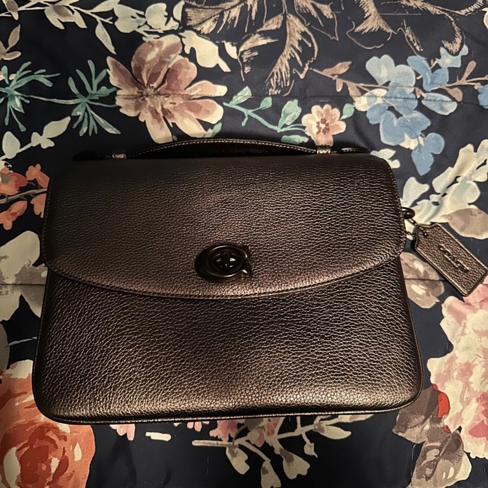 METALLIC COACH CASSIE